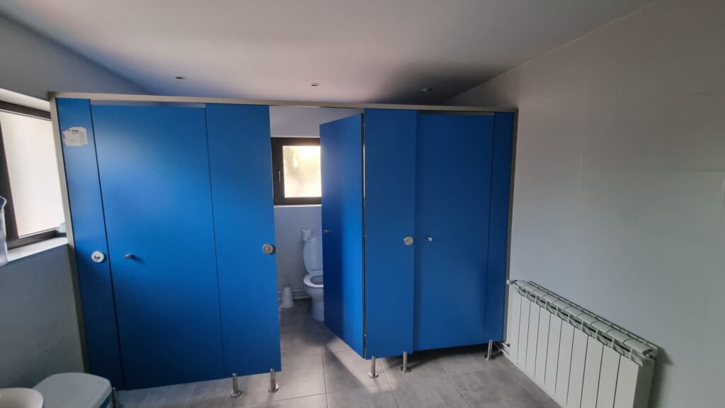 finalizadas las obras de reforma de los baÑos del colegio pÚblico