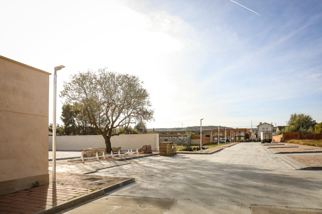 ha finalizado la urbanizaciÓn de la calle pintor gabino gaona