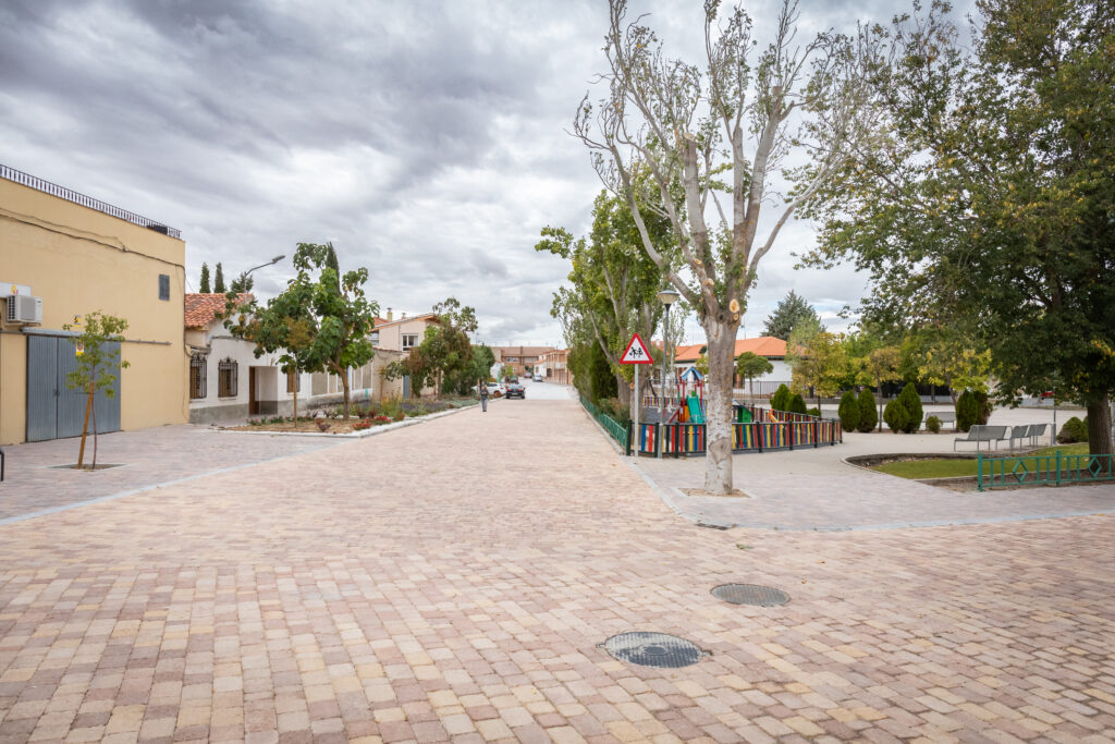 finaliza la tercera fase del "plan de urbanizaciÓn y regeneraciÓn urbana de valoria la buena"